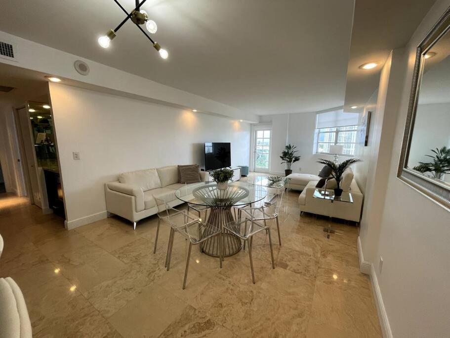 Apartmán Breathtaking Ocean View! 15Th Floor Miami Beach Exteriér fotografie