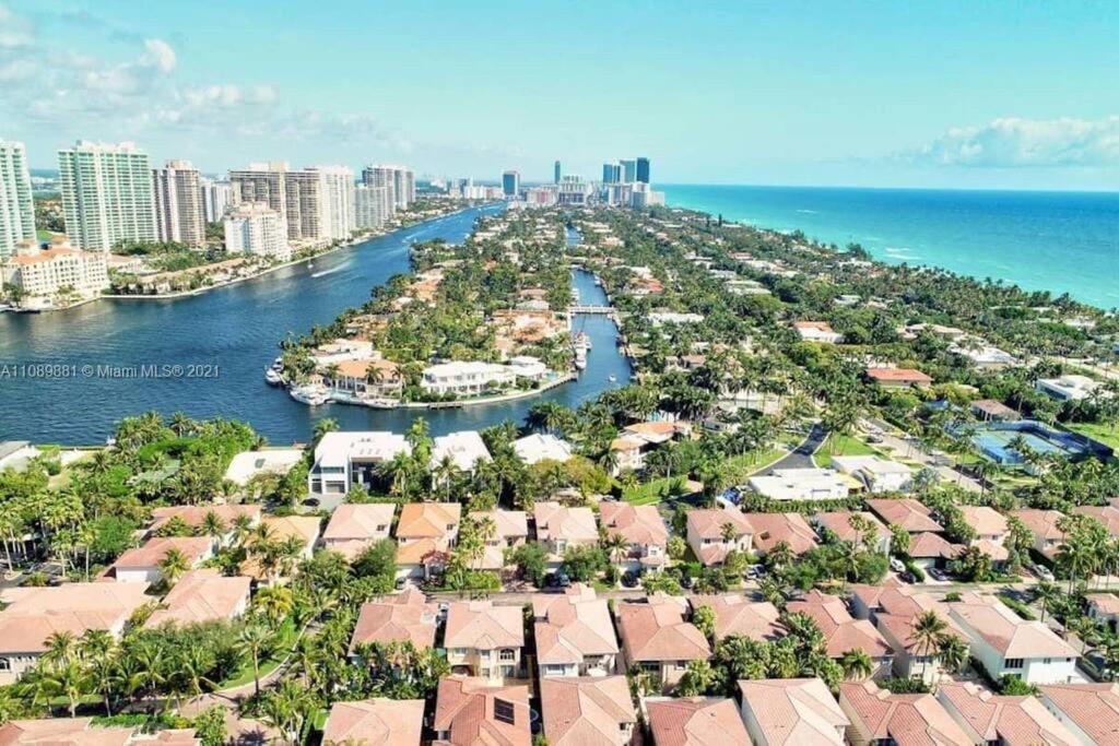 Apartmán Breathtaking Ocean View! 15Th Floor Miami Beach Exteriér fotografie