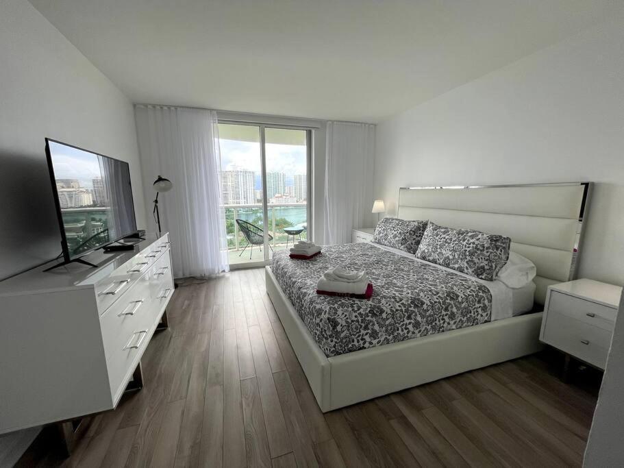 Apartmán Breathtaking Ocean View! 15Th Floor Miami Beach Exteriér fotografie