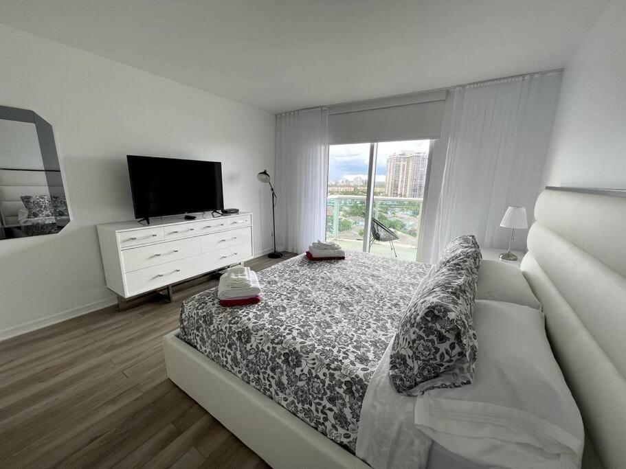 Apartmán Breathtaking Ocean View! 15Th Floor Miami Beach Exteriér fotografie