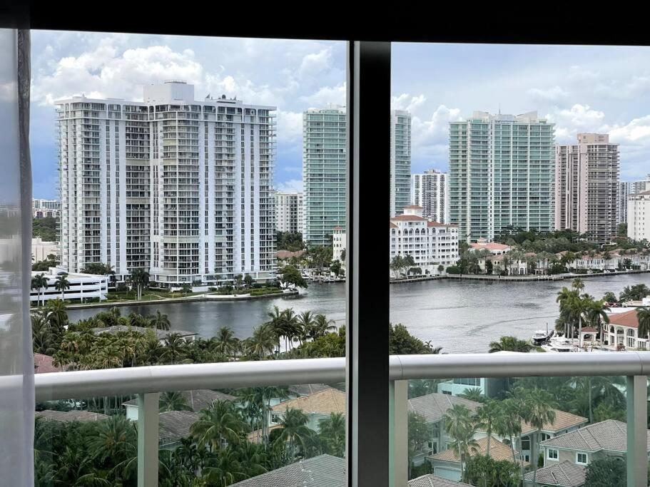 Apartmán Breathtaking Ocean View! 15Th Floor Miami Beach Exteriér fotografie
